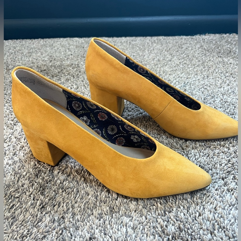 Seychelles yellow suede pumps